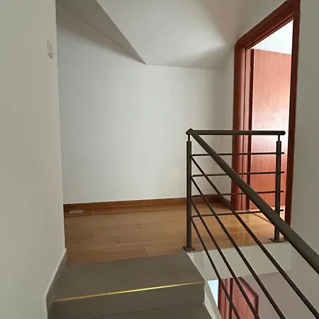 Διαμέρισμα Skyline Duplex *
